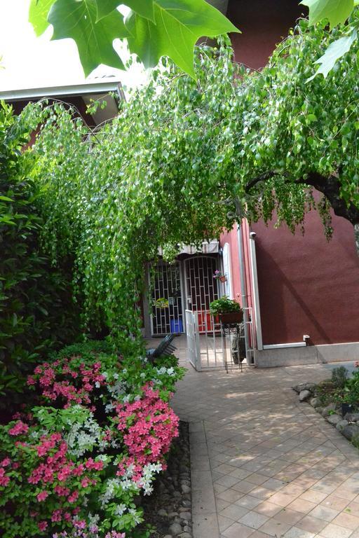 Villa Tulipani Rho Dış mekan fotoğraf